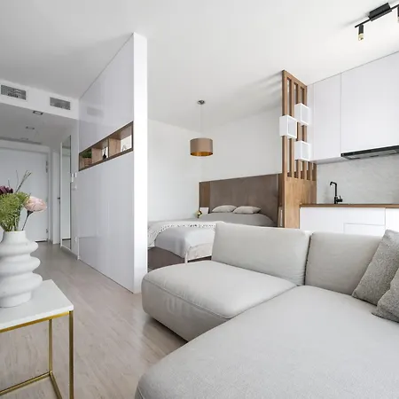 Apartment Modern Einpark Bratislava