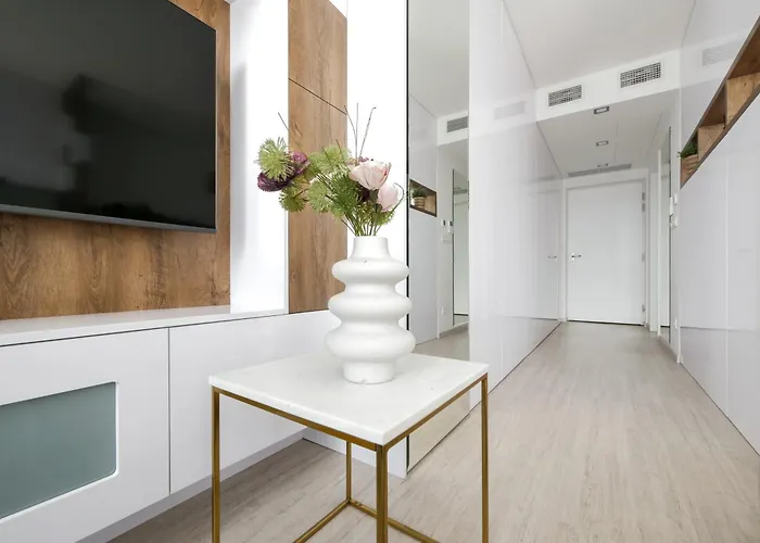 Modern Einpark Apartament *